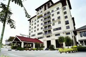 Waterfront Boutique Hotel 1 Hotel Butik Tepi Air Mewah – Penginapan Ekslusif Tepi Pantai